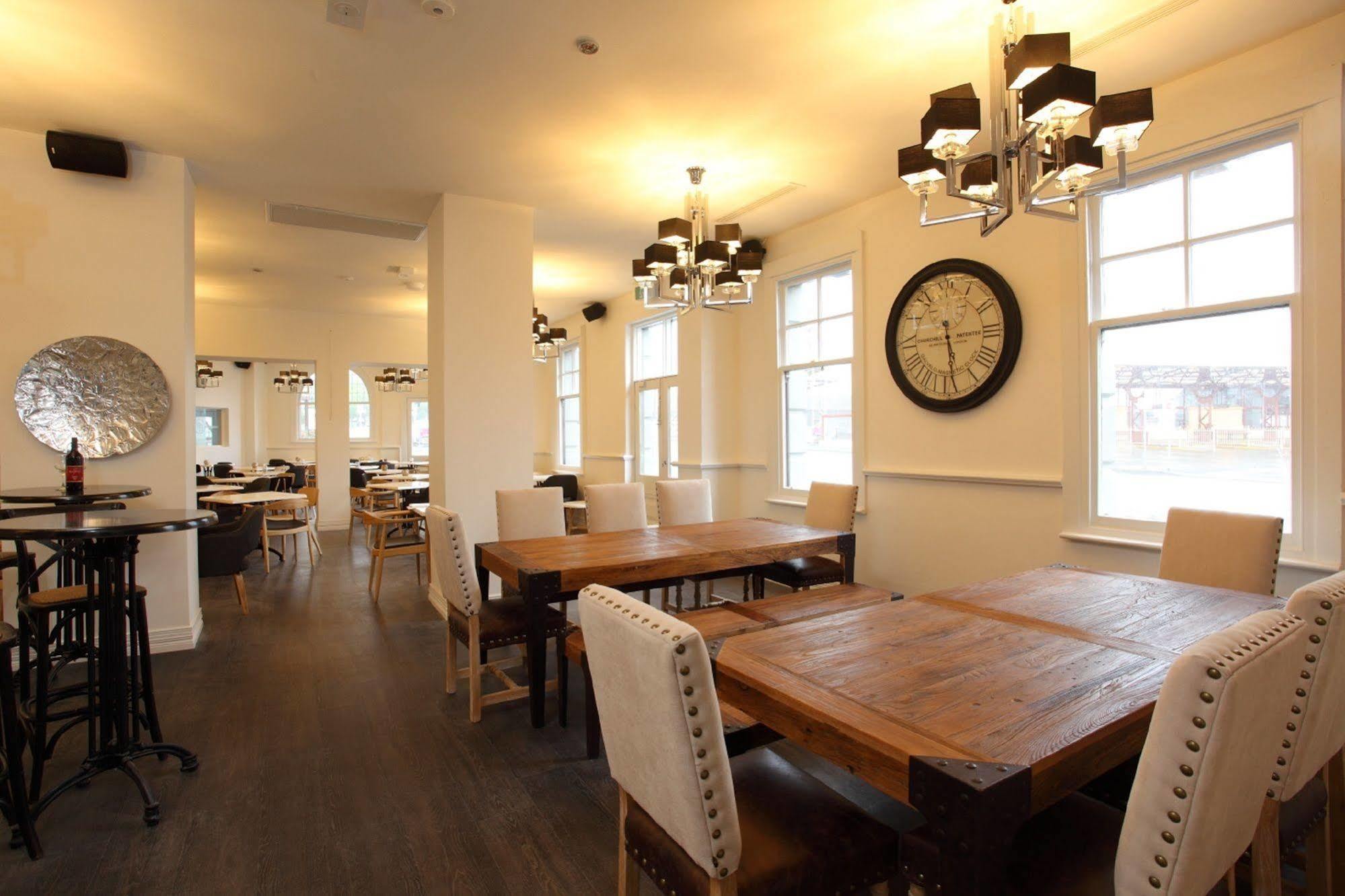 The Provincial Boutique Hotel แบลเลอแรต ภายนอก รูปภาพ