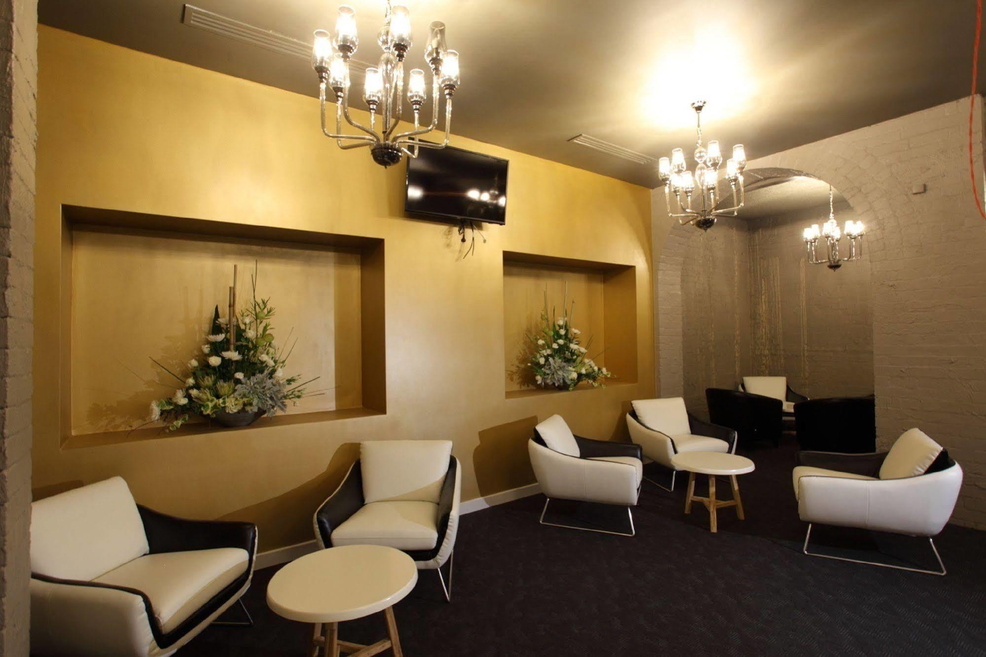 The Provincial Boutique Hotel แบลเลอแรต ภายนอก รูปภาพ