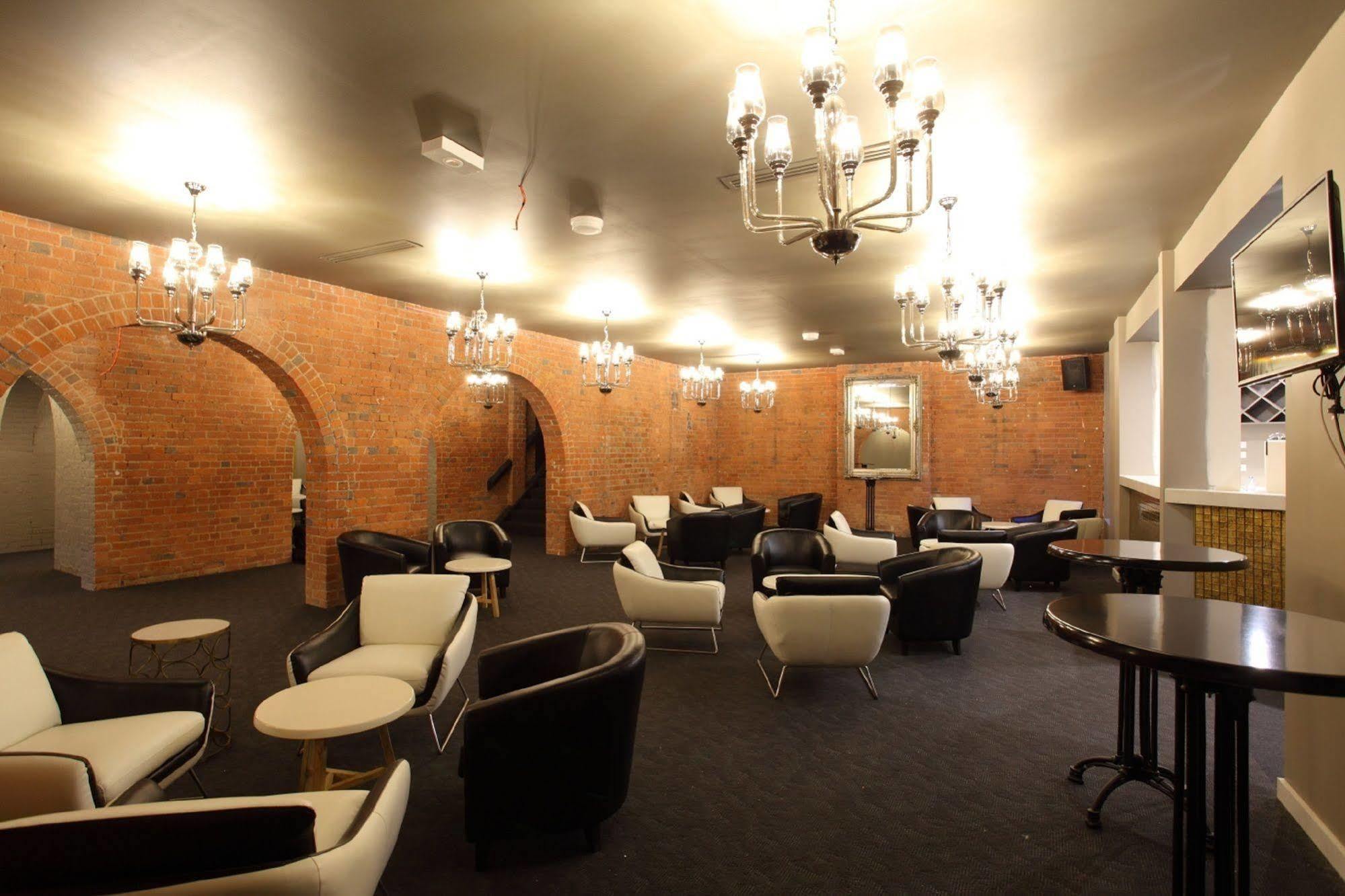 The Provincial Boutique Hotel แบลเลอแรต ภายนอก รูปภาพ
