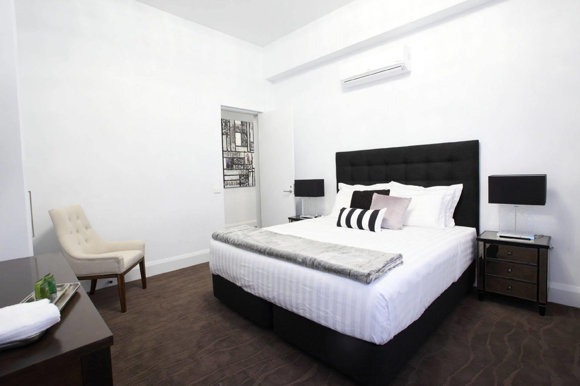 The Provincial Boutique Hotel แบลเลอแรต ภายนอก รูปภาพ